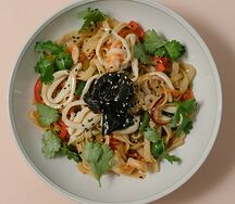 Wok с морепродуктами