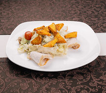 Цезарь с курицей