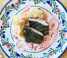 Филе судака в салатном листе