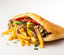 Гиро в булочке-кармане
