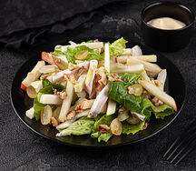 Салат Вальдорф с куриным филе