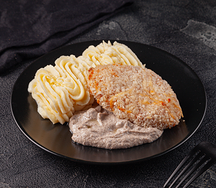 Котлета куриная с картофельным пюре