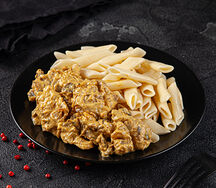 Карри с куриной грудкой и паста пенне