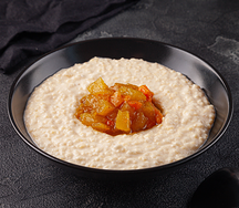 Каша пшенная с яблоком