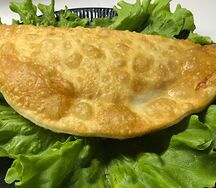 Чебурек с мраморной говядиной