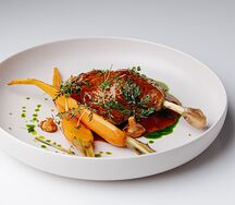 Утиное филе с белыми грибами и пюре из сельдерея