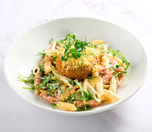 Пенне с котлетой из индейки