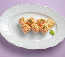 Острый ролл с крабом