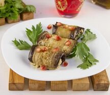 Рулетики из баклажанов с орехами