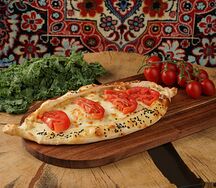 Пиде с сыром