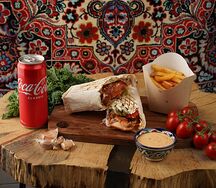 Картофель фри, Напиток, Донер с курицей в лаваше