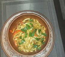 Веджетебил Чаумин (Лапша Хакка с овощами)