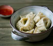 Пельмени с сулугуни и песто