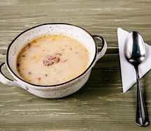 Баварский суп с колбасками