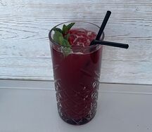 Лимонад Клубника-смородина