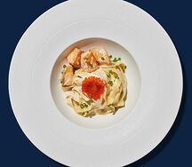 Феттуччини с лососем и сливочным соусом