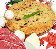 Осетинский пирог с мясом, сыром и грибами