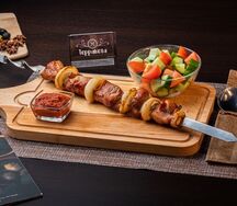 Шашлык из cвинoй шеи