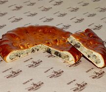Пирог дрожжевой с картошкой и грибами