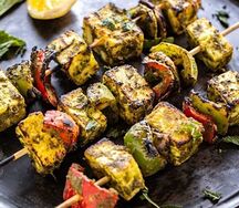 Панир харияли тикка