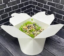 Wok сливочный с курицей и грибами