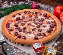Пицца Колбаски и сыр