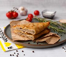 Чебурек с говядиной