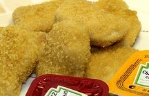 Наггетсы куриные с соусом