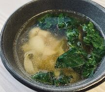 Суп лапша с курицей и яйцом