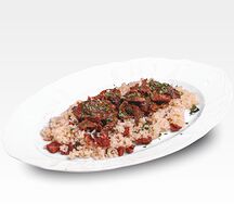 Томленые Говяжье щечки с рисом песто