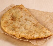 Чебурек с сыром