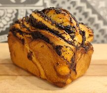 Завиванец с маком