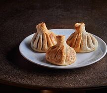 Жареные хинкали с бараниной