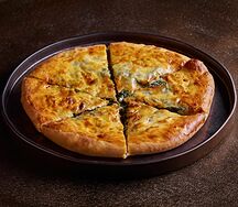 Хачапури со шпинатом и сыром