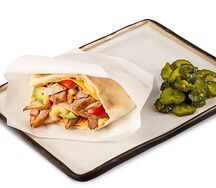 Врап с маринованной курицей