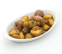 Молодой картофель по-деревенски