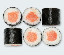 Маки с лососем