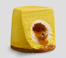 Пирожное Манго-Маракуйя