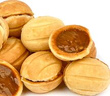 Орешек со сгущенкой