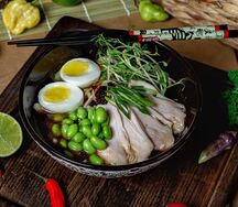 Сёю Рамен с курицей