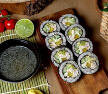 Кимпаб с курицей и овощами