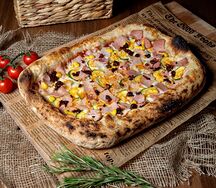 Пицца Неаполитана с окороком