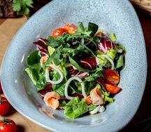 Салат с морепродуктами