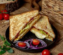 Карроза сэндвич с хрустящим сыром