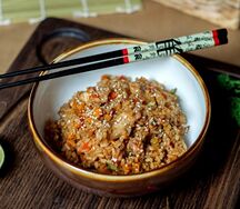 Японский тяхан с курицей