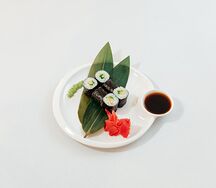 Хосомаки с авокадо