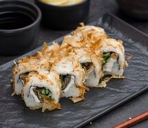 Ролл Бонито с угрем