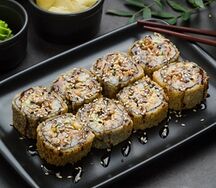 Ролл Сырный кальмар темпура