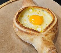 Хачапури по-аджарски