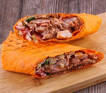 Шаурма в сырном лаваше